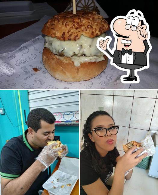 O Time Burger se destaca pelo interior e comida