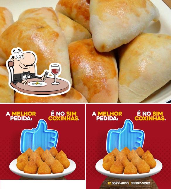 Comida em SIMCOXINHAS Salgados Pinda