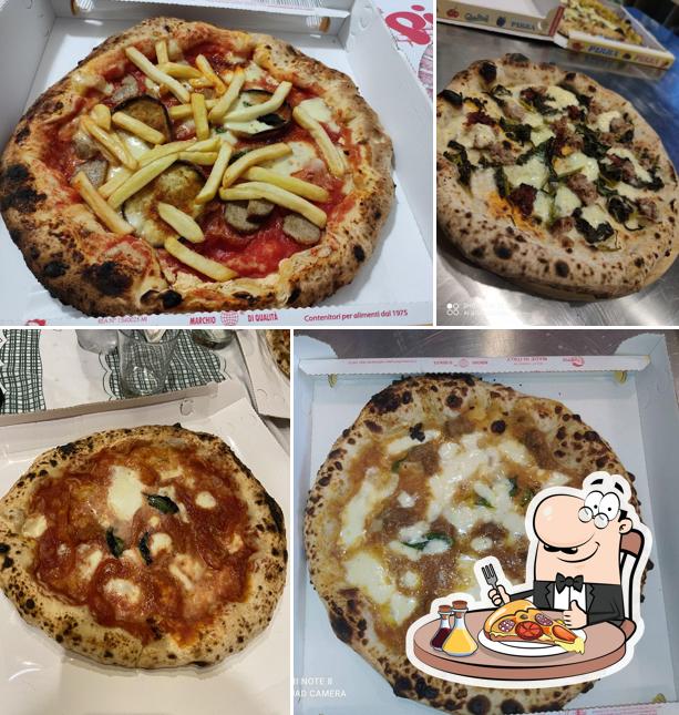 A La Cazzimma, puoi ordinare una bella pizza