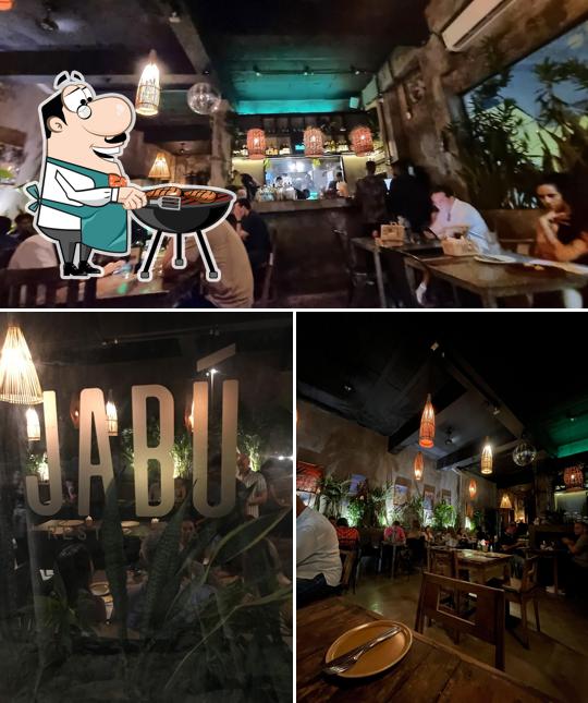 Look at the pic of Jabú Restô & Bar