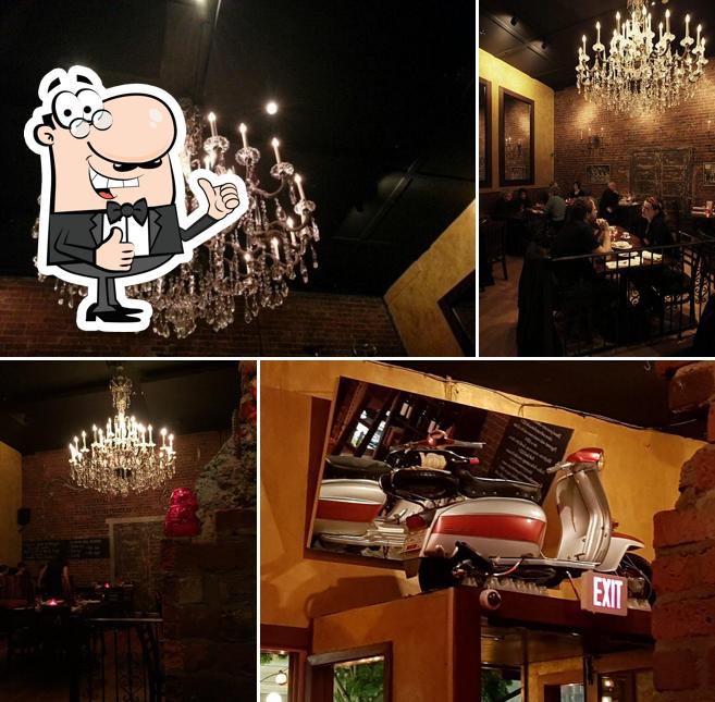 Voici une image de Fiamo Pizza & Wine Bar