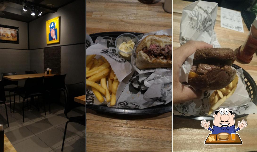 Comida em Stage Burger Campo Belo