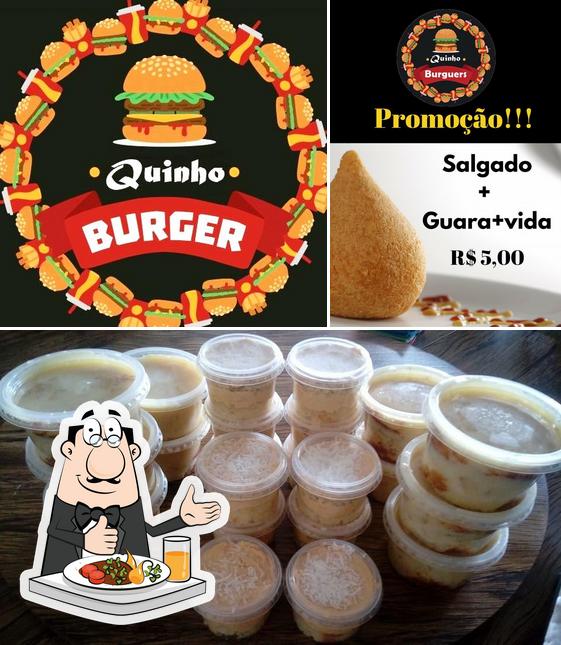 Comida em Quinho Burgue