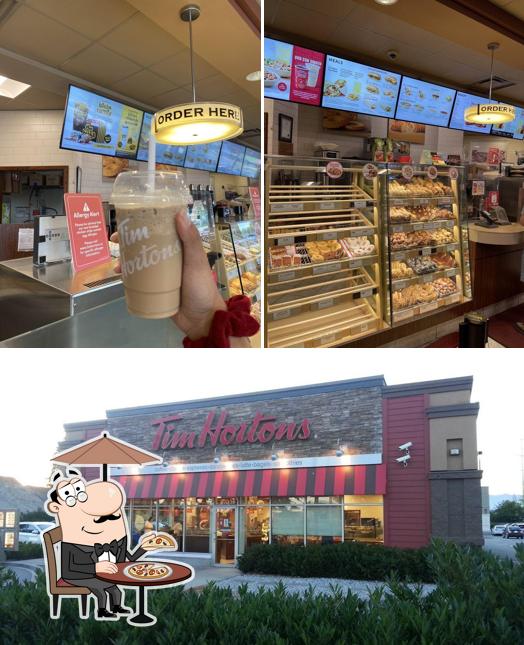 L'extérieur de Tim Hortons