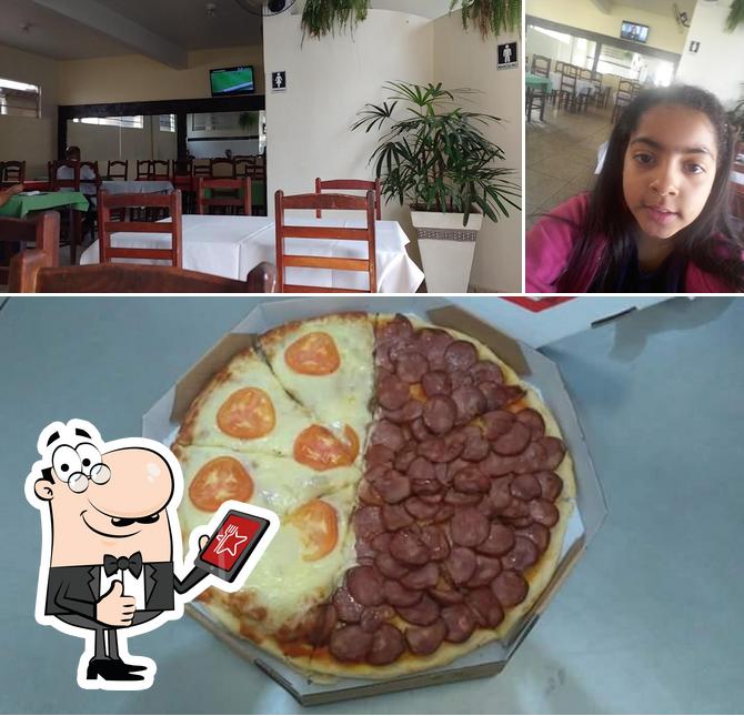 Look at the image of Restaurante do Tiãozinho