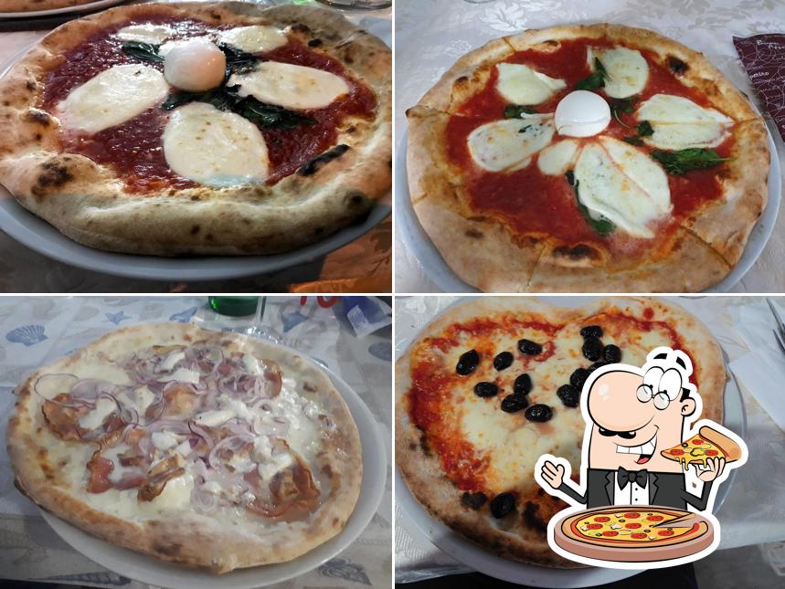 Scegli una pizza a Ristorante La Playa Di Cauteruccio Francesco