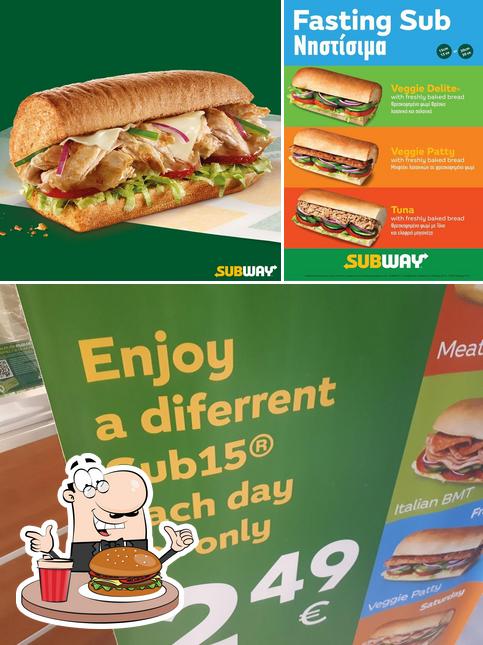 Prenez un hamburger à Subway