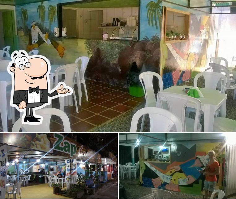 O interior do Zap Lanches