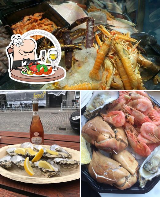 Order seafood at Fiskerikajen