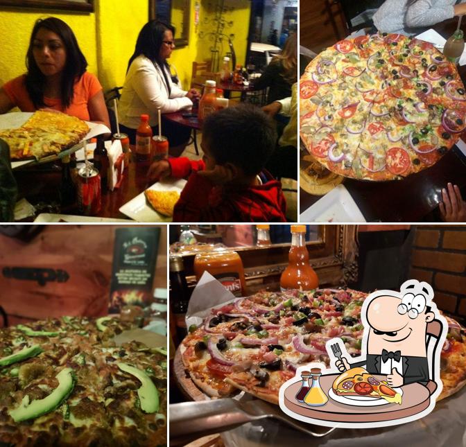 En Pizzas a la leña "El Rincón Gourmet", puedes disfrutar de una pizza