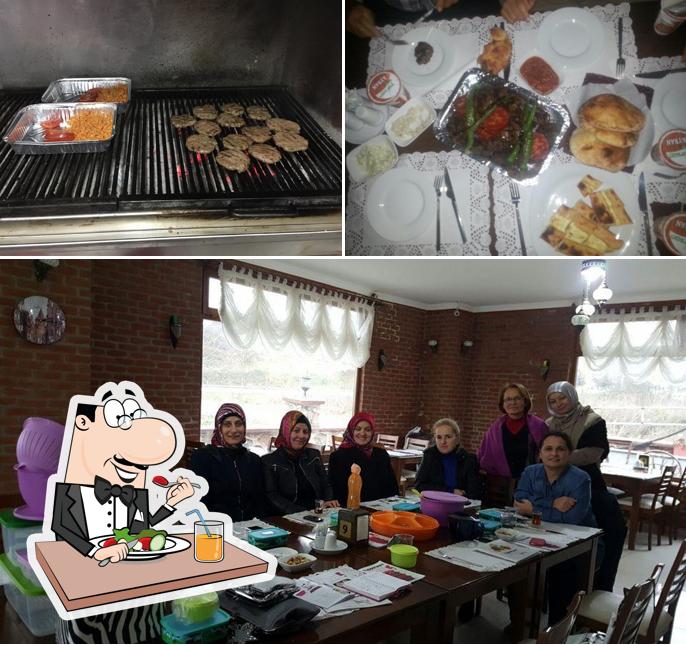 Estas son las fotografías que hay de comida y interior en Taşev Restaurant
