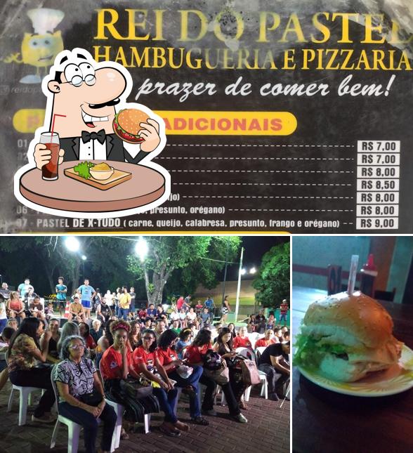 Hambúrguer em Rick Lanches