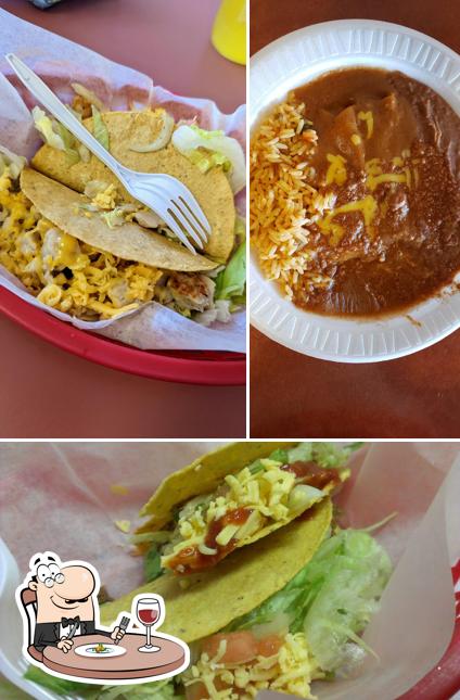 Meals at Tippy's Taco House