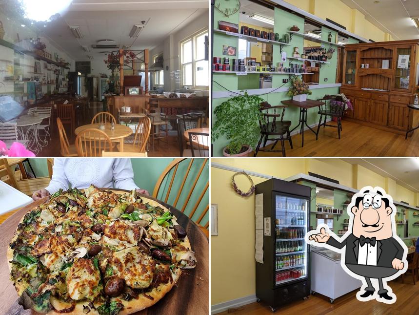 Check out how Warburton Village Pizza Cafe looks inside