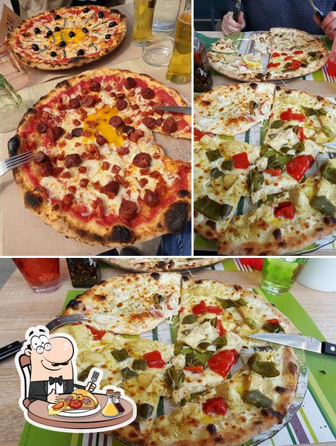 Prenez des pizzas à POPI PIZZA