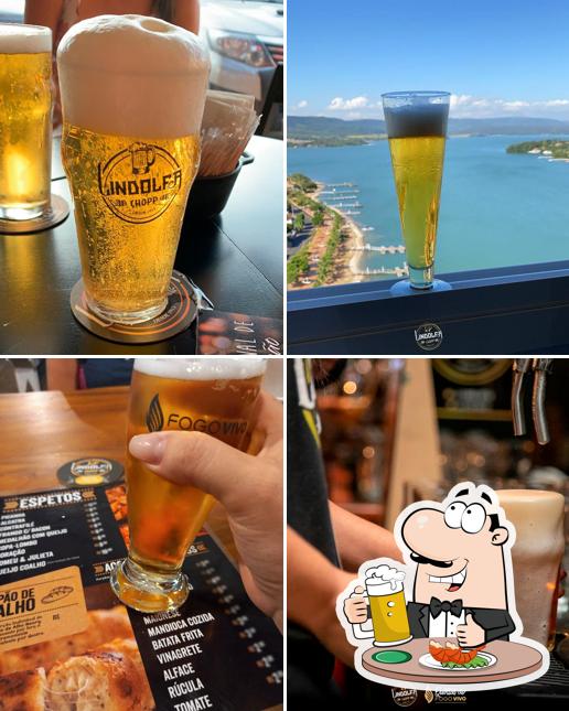 Você pode tomar um copo de cerveja leve ou escura