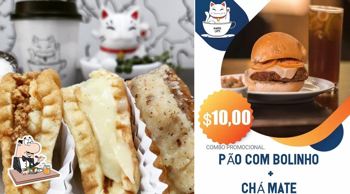 Comida em Maneki Café