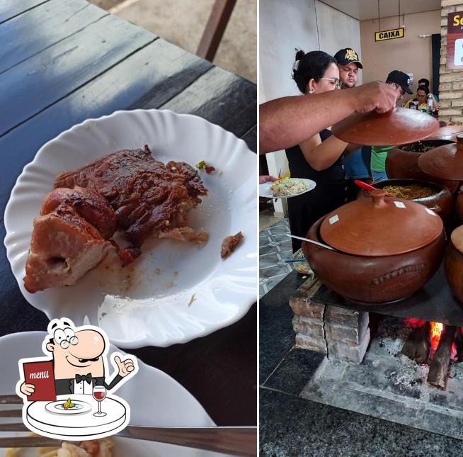 Comida em Restaurante Fogão a Lenha