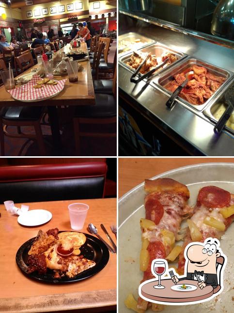 Food at Shakey's Pizza Parlor