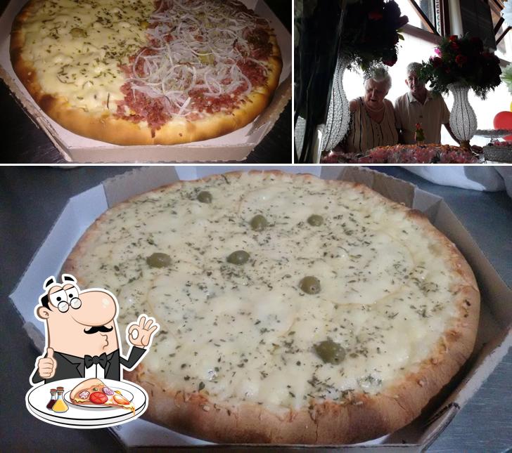 Escolha diferentes variedades de pizza