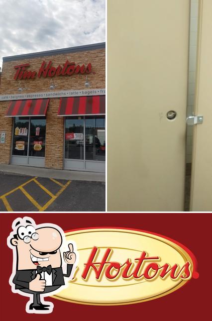 Regarder cette photo de Tim Hortons