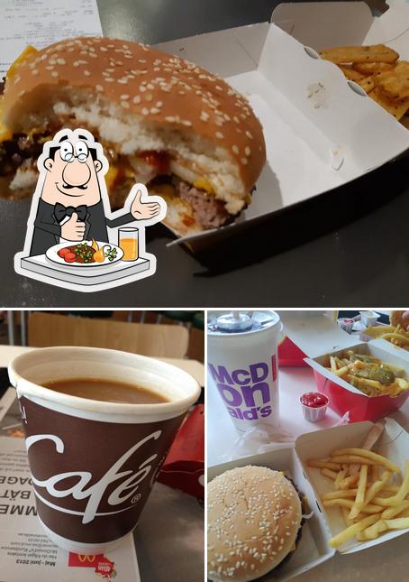 Las fotos de comida y cerveza en McDonald's Visby
