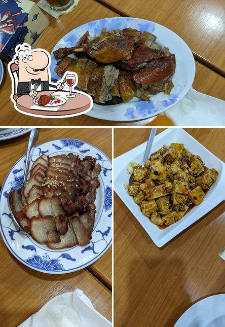 Essayez des repas à base de viande à Manjing Haus 满景楼