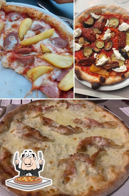 Prenditi una pizza a Marmura