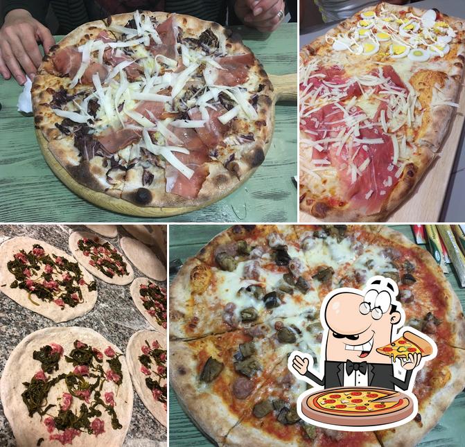Scegli una pizza a Pizzeria Amalfitana
