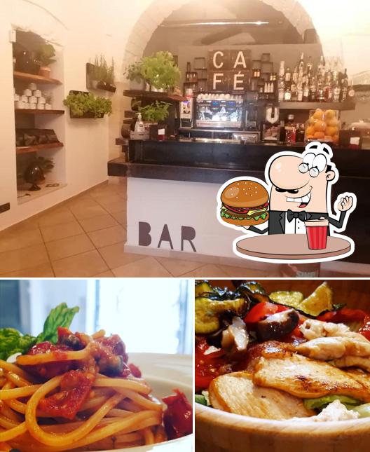 Prenditi un hamburger a Taffini il Bar