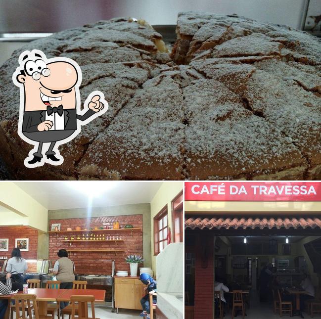 Entre diversos coisas, interior e comida podem ser encontrados a Café da travessa