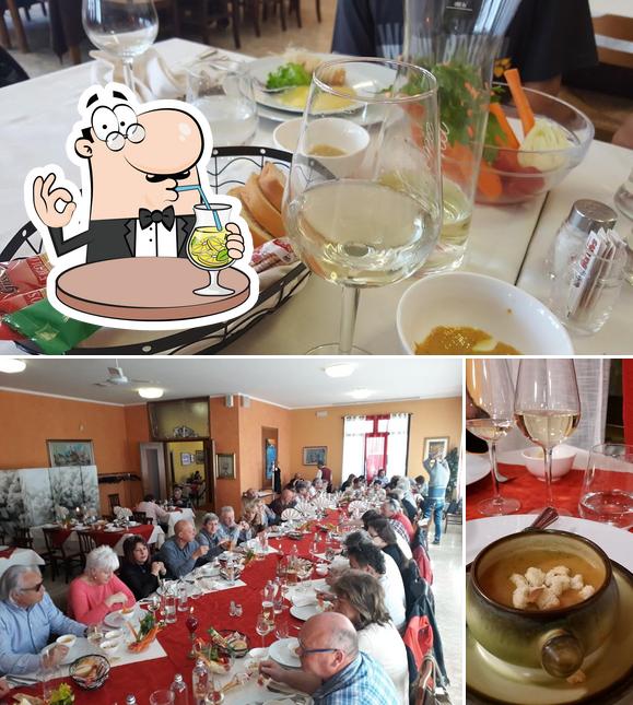 Guarda la immagine che mostra la bevanda e tavolo da pranzo di Ristorante Presina