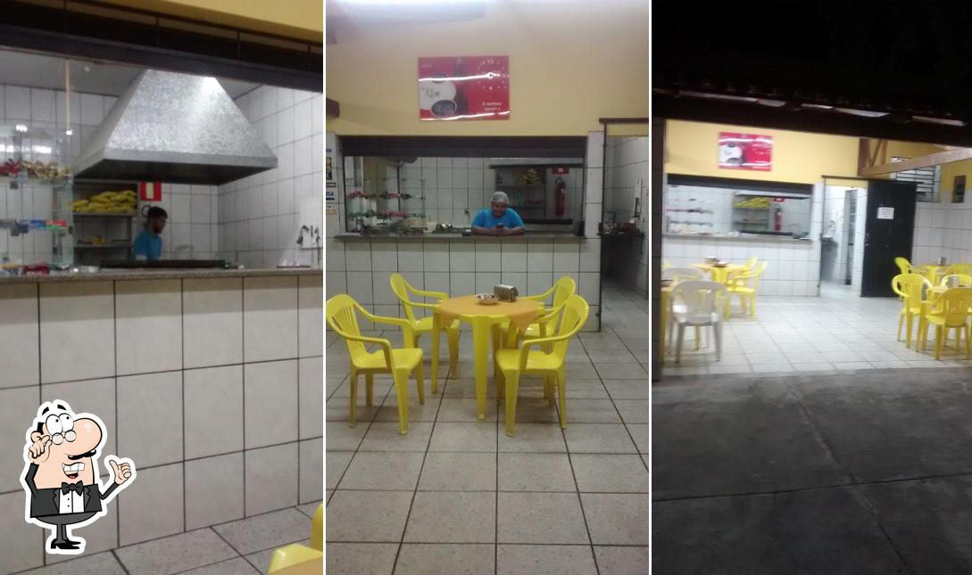 Veja imagens do interior do Zig Burguer