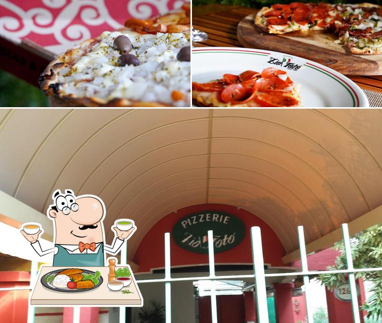 Esta é a imagem apresentando comida e exterior no Pizzaria Zio Totó
