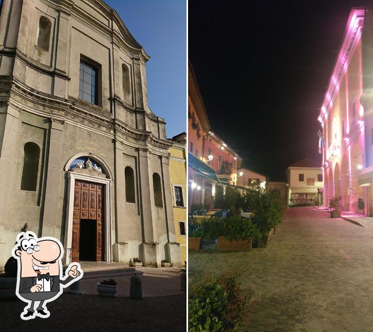 Gli esterni di Bar Gelateria la Piazzetta