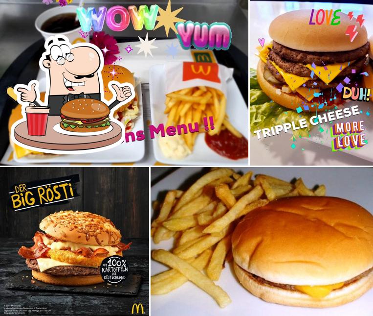 Commandez un hamburger à McDonald's