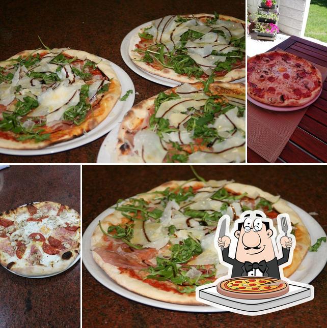 Choisissez des pizzas à Pizzeria Riccobono