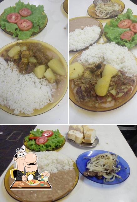 Comida em Restaurante do Luís