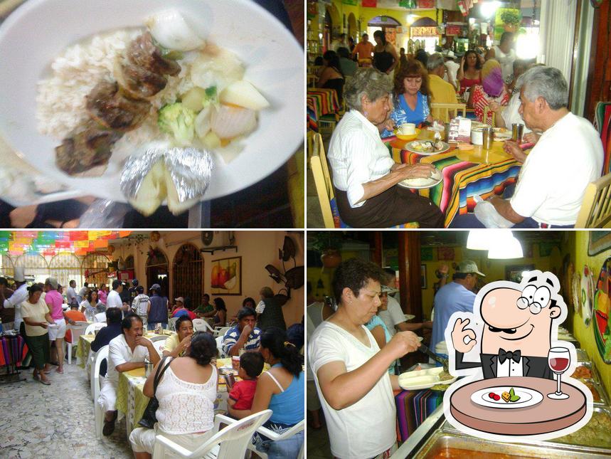 Los Anafres restaurant, Acapulco, Avenida Universidad S/N - Restaurant  reviews