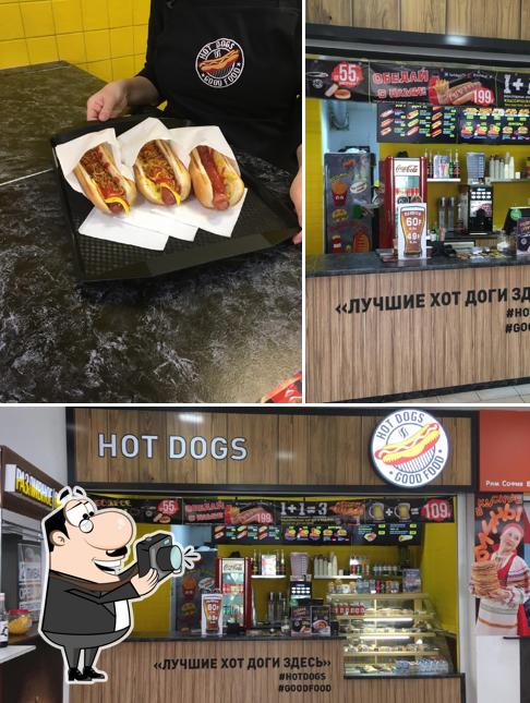 Regarder l'image de Hot Dogs