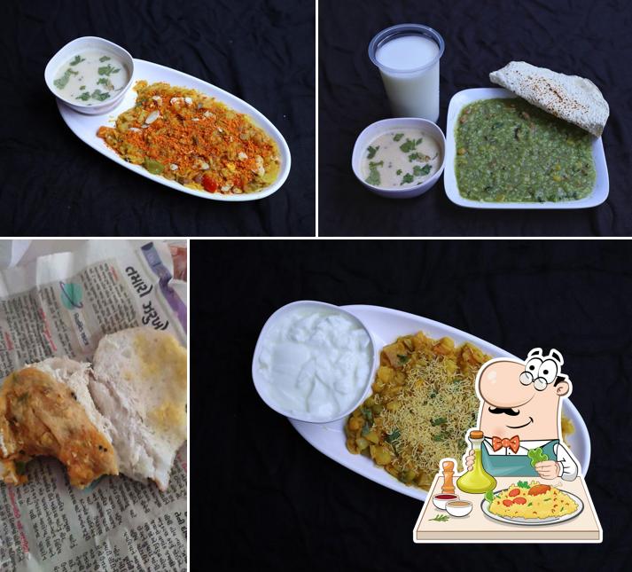 Meals at Swaminarayan Khichdi