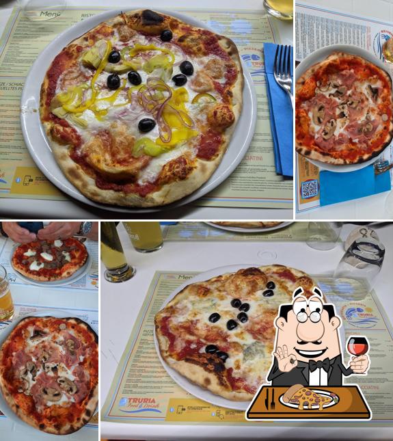 Prenditi una pizza a Etruria Food & Drink