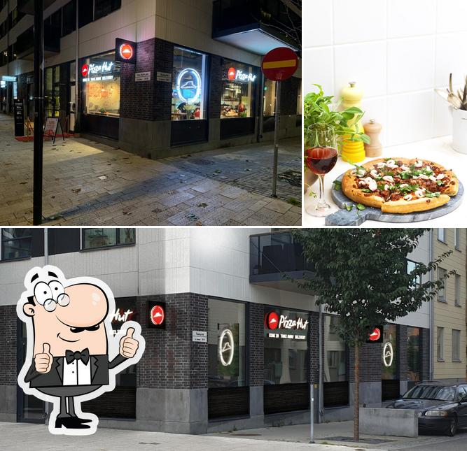 Взгляните на фотографию ресторана "Pizza Hut Täby"