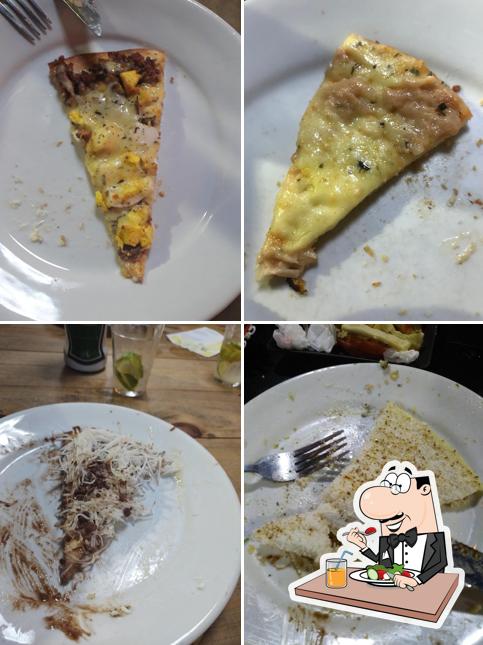 Comida em Pizzaria do Pancho