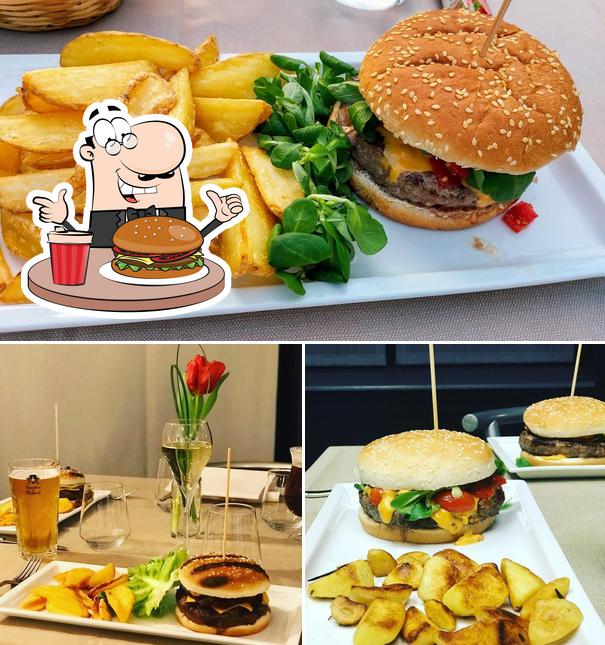 Prova un hamburger a Ristorante Tennis e Gourmet