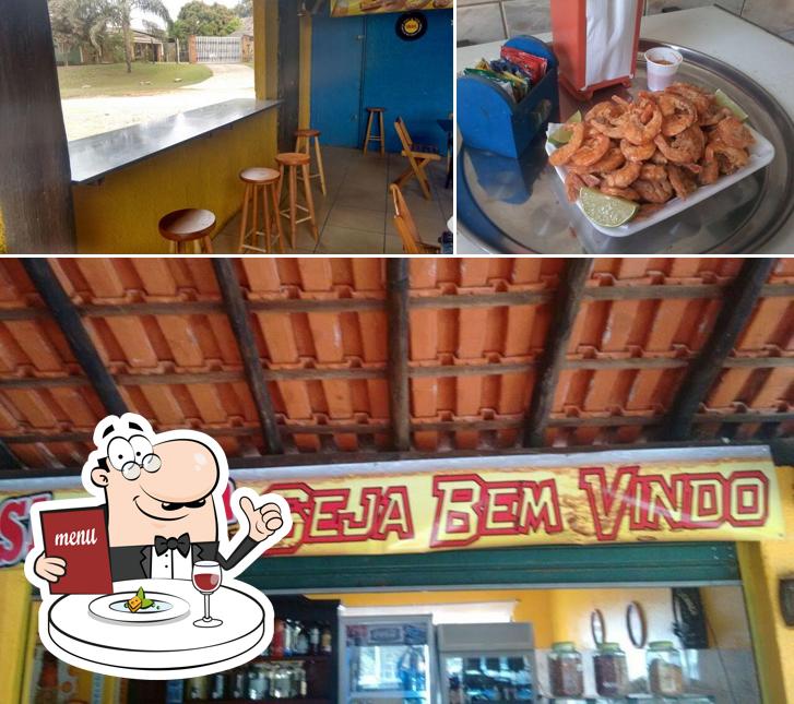 A imagem do Shalom Bar e Lanchonete’s comida e interior