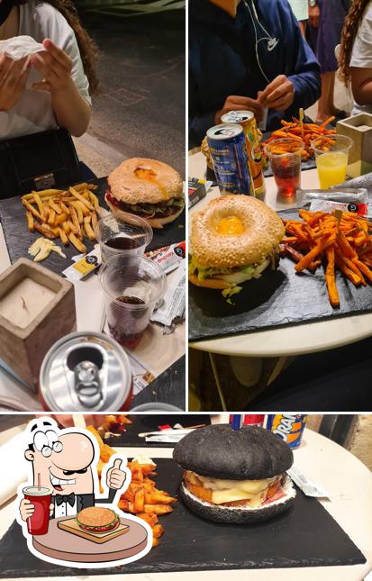 Try out a burger at Burger Lynn - Remoulins