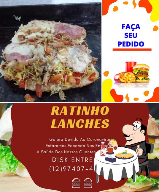 Os hambúrgueres do Ratinho Lanches irão satisfazer diferentes gostos