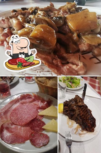 Commandez des repas à base de viande à Locanda Dei Faraoni