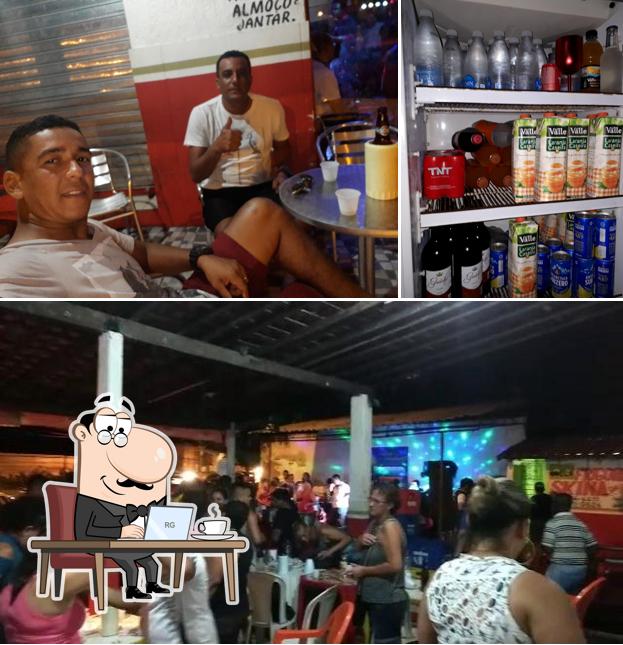 O interior do Bar do Bira SLZ